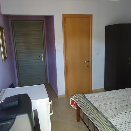 Gianna Rooms Leptokarya  Rum bild